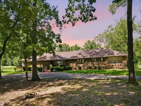 Exterior - 3003 W Sharon Dr, Ozark, MO 65721 photo 2 of 22