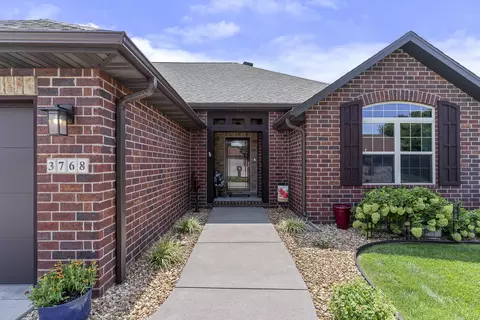 Exterior - 3768 W River Rock St, Springfield, MO 65807 photo 2 of 9