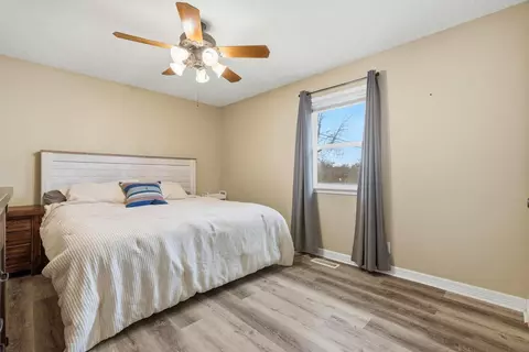 Bedroom - 1706 N 16th St, Ozark, MO 65721 photo 4 of 8