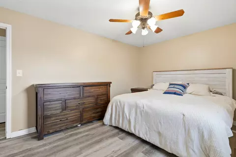 Bedroom - 1706 N 16th St, Ozark, MO 65721 photo 6 of 8