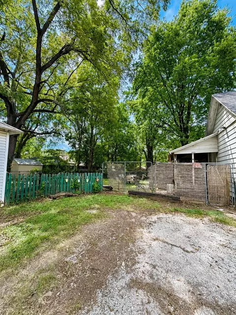 1322 N Grant Ave, Springfield, MO 65802 photo 8