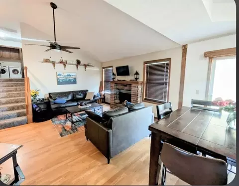 Living - 3619 W El Castile St, Springfield, MO 65807 photo 1 of 3