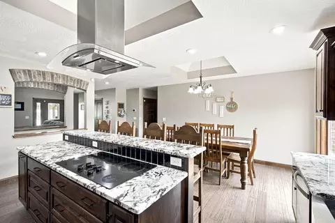 Kitchen - 1295 Spring Vly, Marshfield, MO 65706 photo 2 of 3