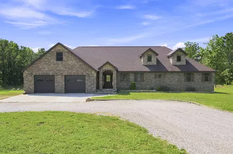 Exterior - 1295 Spring Vly, Marshfield, MO 65706 photo 2 of 7