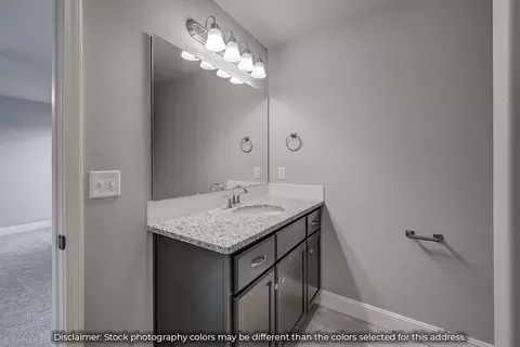 Bath - 1001 W Pebblebrooke Dr, Ozark, MO 65721 photo 3 of 6