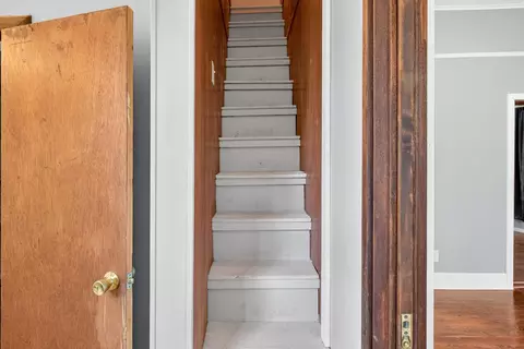 Entry Way - 1311 N Johnston Ave, Springfield, MO 65802 photo 6 of 6