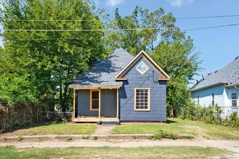 Exterior - 1311 N Johnston Ave, Springfield, MO 65802 photo 4 of 9