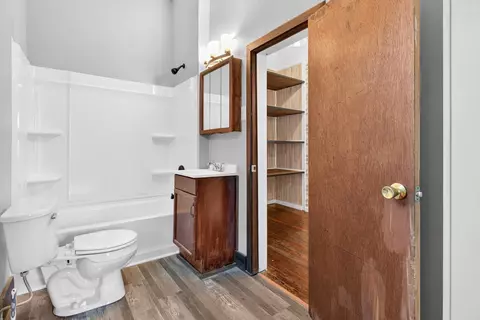 Bath - 1311 N Johnston Ave, Springfield, MO 65802 photo 1 of 1