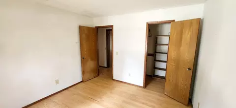 Bedroom - 1811 E Holiday St, Springfield, MO 65804 photo 3 of 6
