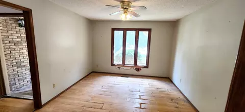 Other - 1811 E Holiday St, Springfield, MO 65804 photo 4 of 9