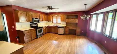 Kitchen - 1811 E Holiday St, Springfield, MO 65804 photo 1 of 3