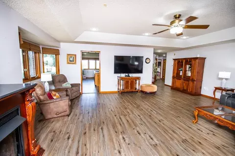 Living - 1002 S Hunt Rd, Willard, MO 65781 photo 5 of 6