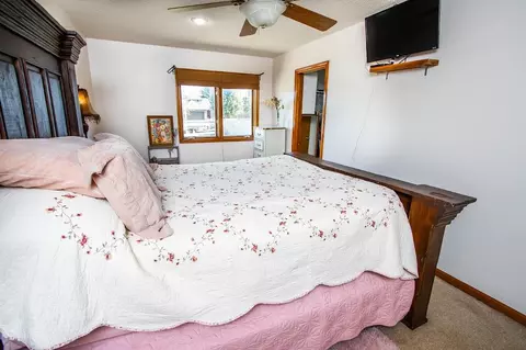 Bedroom - 1002 S Hunt Rd, Willard, MO 65781 photo 6 of 7