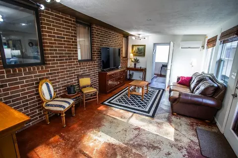 Living - 1002 S Hunt Rd, Willard, MO 65781 photo 6 of 6
