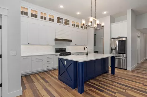 Kitchen - 855 E Ashford Ave, Nixa, MO 65714 photo 3 of 4