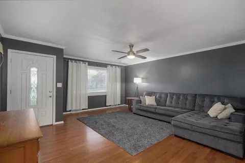 Living - 1241 E Woodland St, Springfield, MO 65804 photo 1 of 3