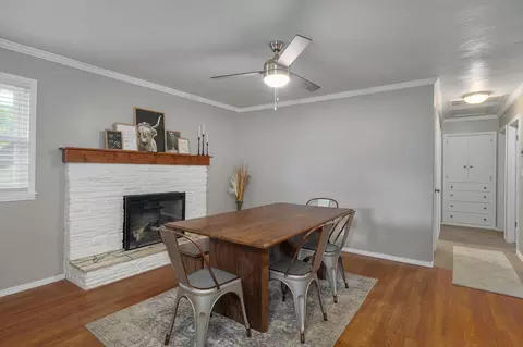 Dining - 1241 E Woodland St, Springfield, MO 65804 photo 2 of 2