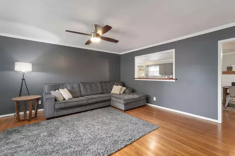 Living - 1241 E Woodland St, Springfield, MO 65804 photo 2 of 3