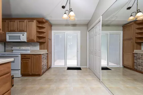 Entry Way - 220 Blossom Vly, Branson, MO 65616 photo 1 of 1