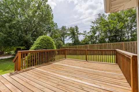 Exterior - 2226 E Kathryn Dr, Republic, MO 65738 photo 6 of 8