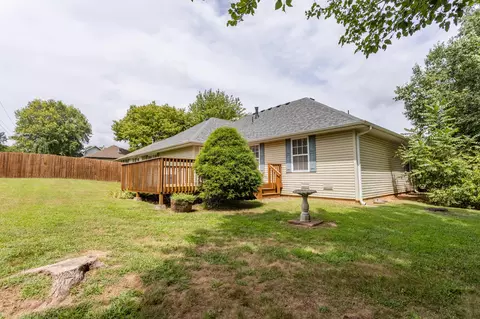 Exterior - 2226 E Kathryn Dr, Republic, MO 65738 photo 7 of 8
