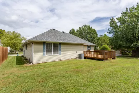 Exterior - 2226 E Kathryn Dr, Republic, MO 65738 photo 8 of 8