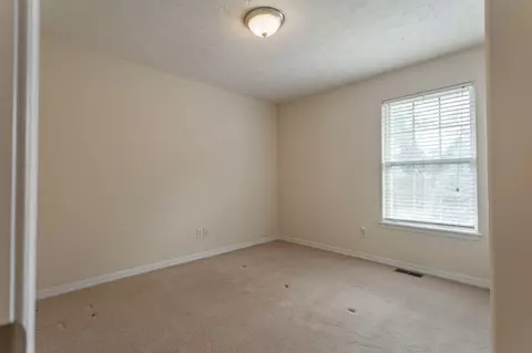 Bedroom - 2226 E Kathryn Dr, Republic, MO 65738 photo 3 of 3