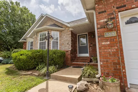 Exterior - 2226 E Kathryn Dr, Republic, MO 65738 photo 5 of 8