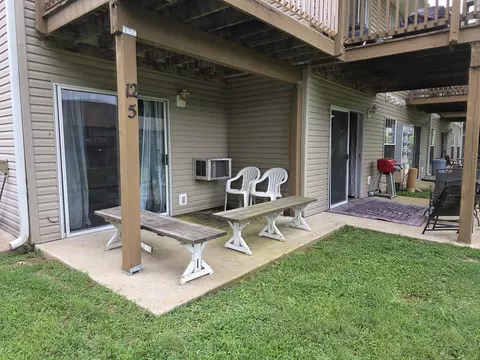 Exterior - 25 Fall Creek Trl #5, Branson, MO 65616 photo 5 of 5
