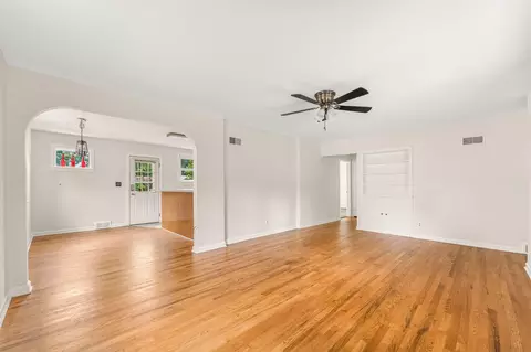 Living - 822 S Rogers Ave, Springfield, MO 65804 photo 3 of 5