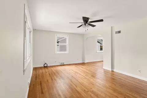 Living - 822 S Rogers Ave, Springfield, MO 65804 photo 2 of 5