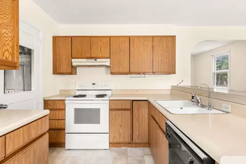 Kitchen - 822 S Rogers Ave, Springfield, MO 65804 photo 2 of 3