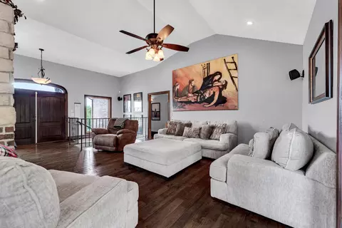 Living - 11423 Benjamin, Republic, MO 65738 photo 2 of 4
