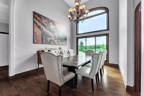 Dining - 11423 Benjamin, Republic, MO 65738 photo 1 of 2