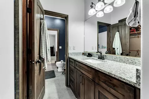 Bath - 11423 Benjamin, Republic, MO 65738 photo 7 of 7