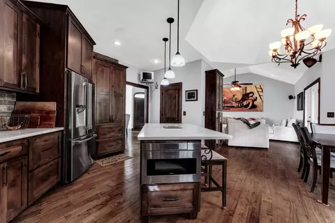 Kitchen - 11423 Benjamin, Republic, MO 65738 photo 4 of 4