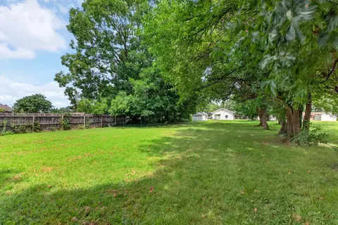 Exterior - 438 Lucas St, Marshfield, MO 65706 photo 8 of 8