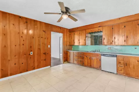 Kitchen - 2509 N Kellett Ave, Springfield, MO 65803 photo 1 of 2