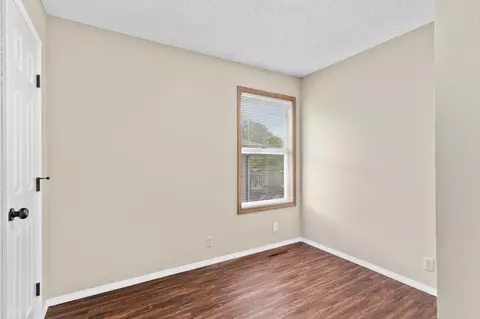 Bedroom - 2647 N Fort Ave, Springfield, MO 65803 photo 3 of 3