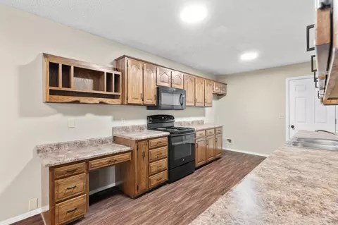 Kitchen - 2647 N Fort Ave, Springfield, MO 65803 photo 2 of 2