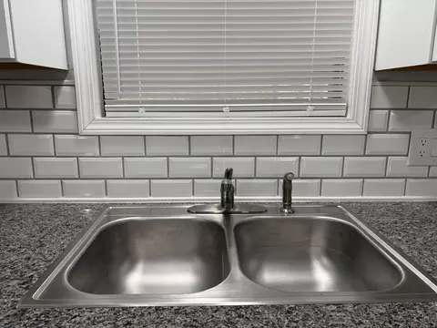 Kitchen - 1415 N Frisco Ave, Springfield, MO 65802 photo 2 of 2