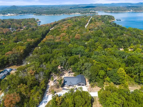 View/Area - 815 Fish N Fun Dr, Shell Knob, MO 65747 photo 4 of 9
