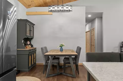 Dining - 815 Fish N Fun Dr, Shell Knob, MO 65747 photo 2 of 2
