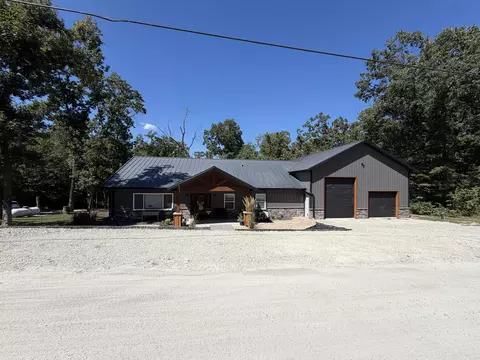 815 Fish N Fun Dr, Shell Knob, MO 65747 photo 2
