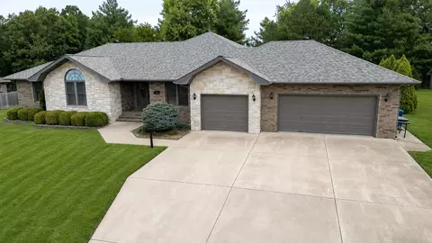 503 Primrose Ln, Houston, MO 65483
