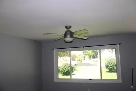 Bedroom - 1922 W Water St, Springfield, MO 65802 photo 1 of 6