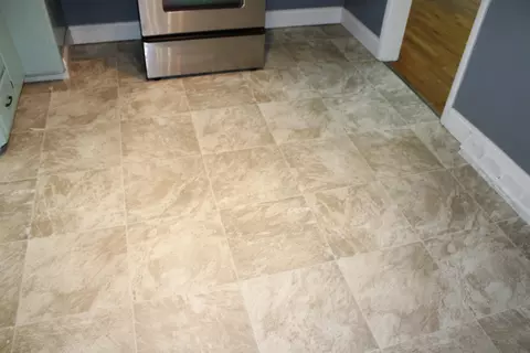 Kitchen - 1922 W Water St, Springfield, MO 65802 photo 6 of 6