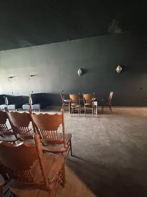 Dining - 101 107 Chestnut St, Thayer, MO 65791 photo 1 of 1