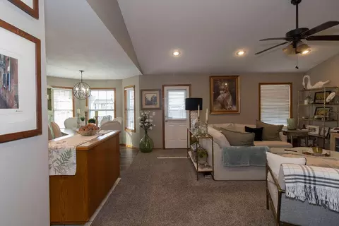 Entry Way - 1331 W Turnberry Blvd, Ozark, MO 65721 photo 2 of 3
