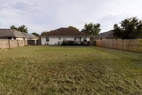 Exterior - 1331 W Turnberry Blvd, Ozark, MO 65721 photo 7 of 7